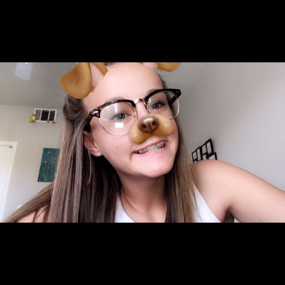 Meet your Posher, Trinitee - Picture 1 of 1